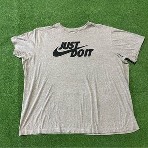 Nike Just Do It Tee Grey Size XXL